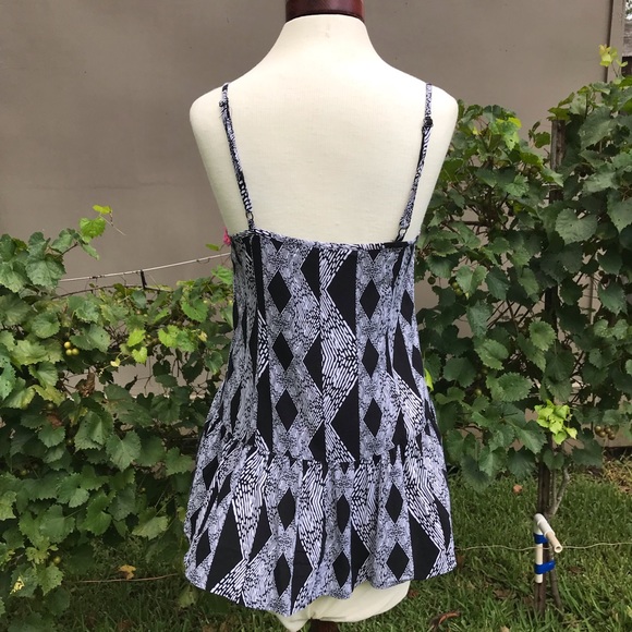 Seed Heritage Ruffle Black Blouse Top Cami XS - Picture 2 of 7